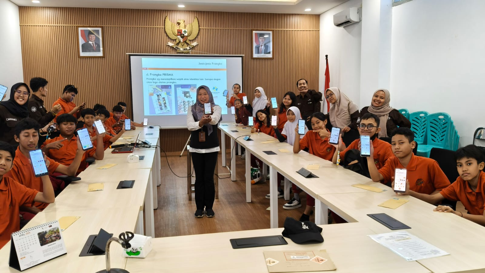 Suanana kunjungan SMP Labschool UNY di Kantor Perwakilan BI DIY 