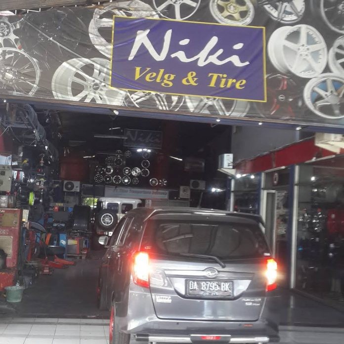 Ilustrasi Bengkel Niki Velg Semarang Sebelum Terbakar 