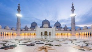 Masjid Agung Sheich Zayed - Uni Emirates Arab ( www.gomuslim.co.id)