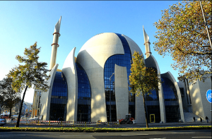 Masjid Central Cologne - Jerman (www.kontraktorkubahmasjid.com)