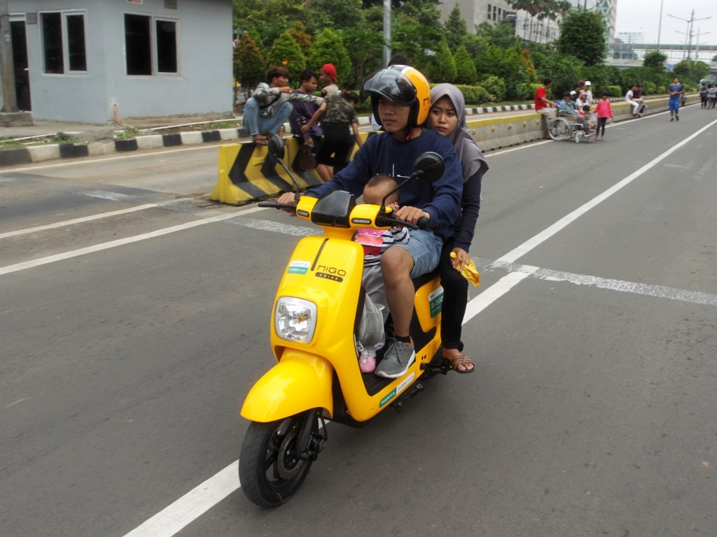 Polisi Kaji Aturan Motor Listrik di Indonesia Djawanews com