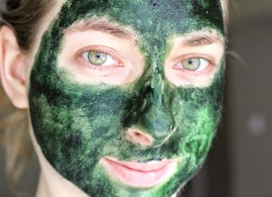 Manfaat masker spirulina