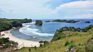 Pantai di Blitar Jawa Timur