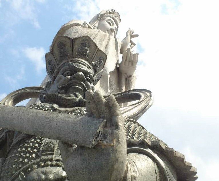 Vihara Avalokitesvara di Karo