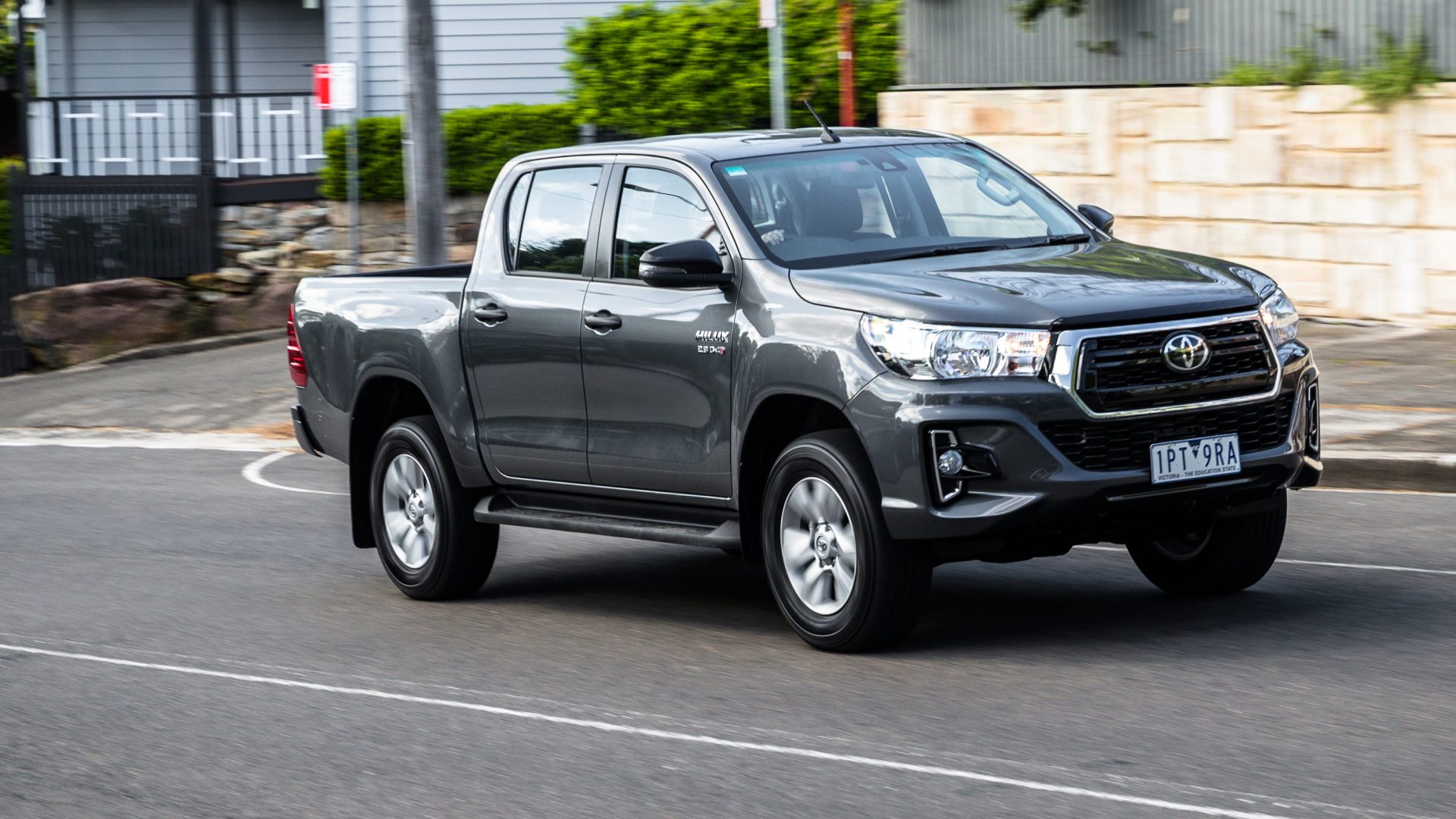 Inilah Spesifikasi Toyota Hilux Double Cabin 2020 Terbaru - Otomotif ...